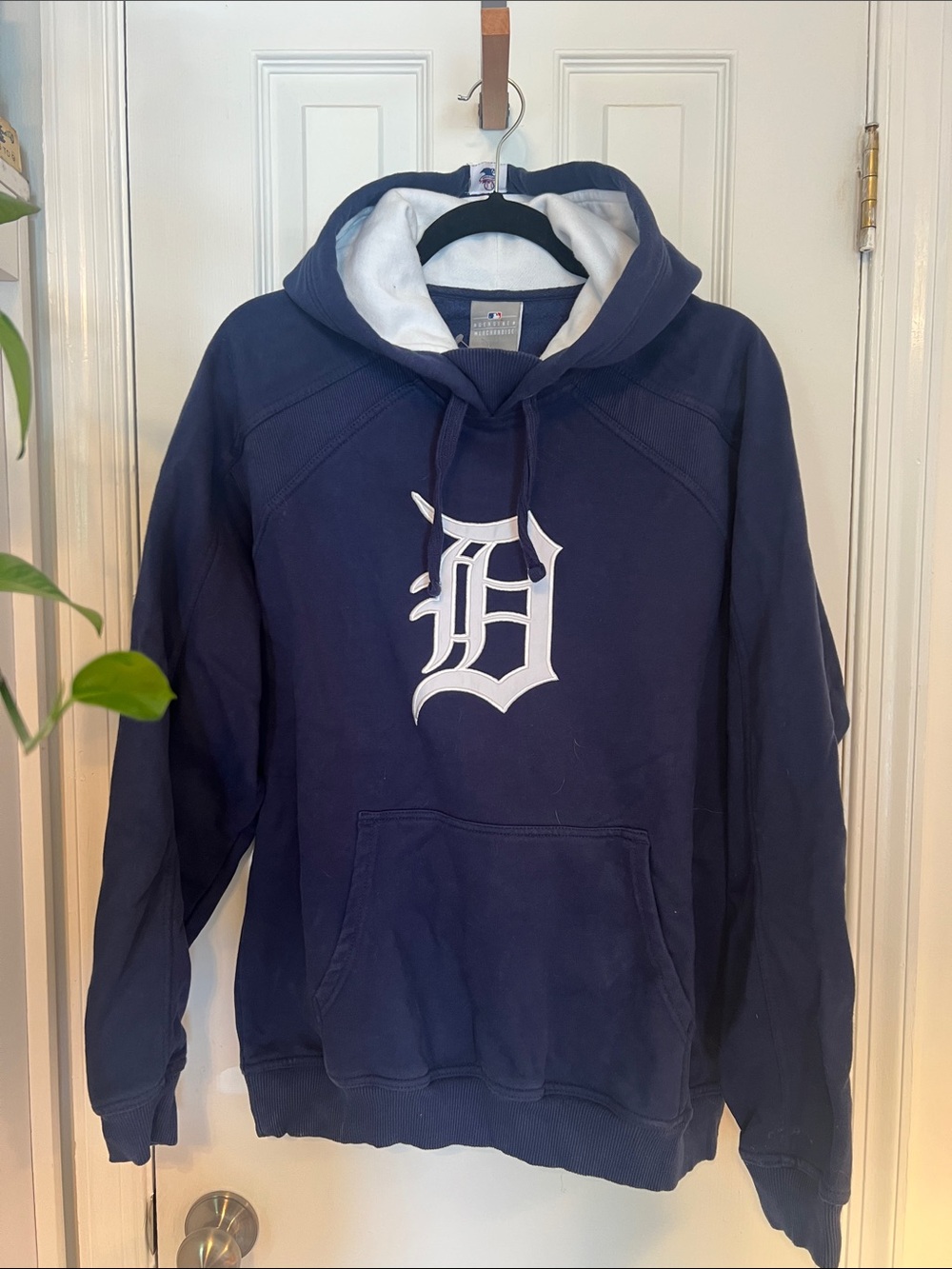 MLB Detroit Tigers Navy Hoodie with White D Logo